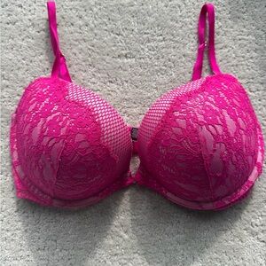 Victoria's Secret Very Sexy Push-Up Bra